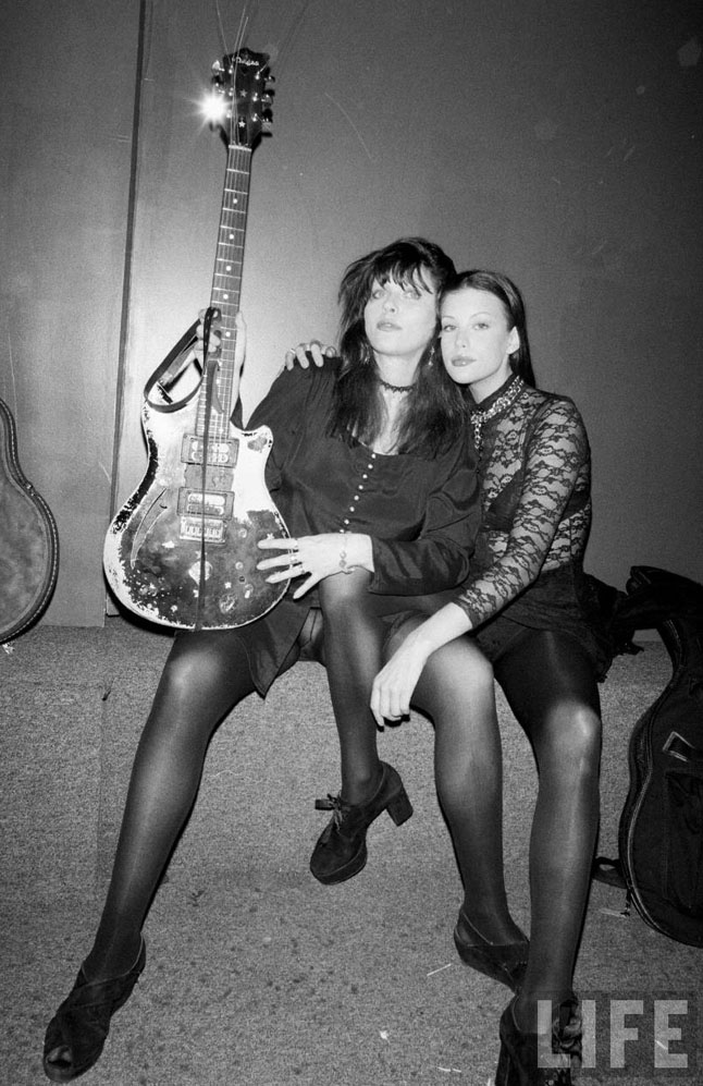 with mom - Bebe Buell
