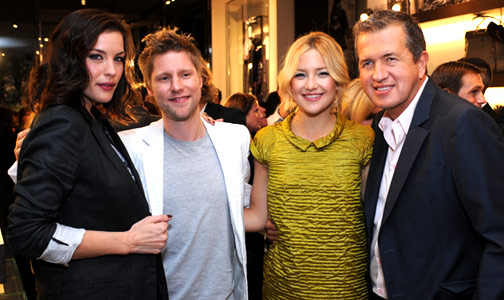 with Christopher Bailey, Kate Hudson, and Mario Testino
