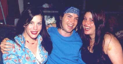 with sister - Mia Tyler