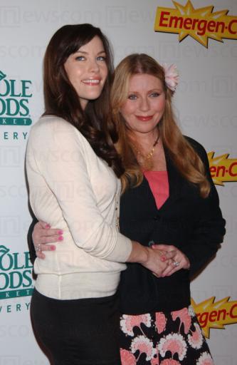 with mom - Bebe Buell