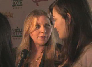 with mom - Bebe Buell