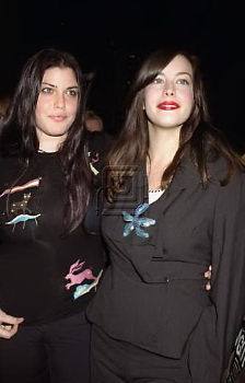 with sister - Mia Tyler