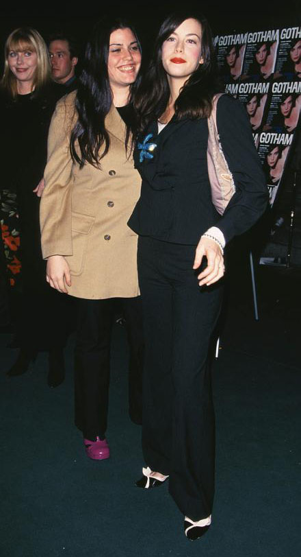 with mom Bebe Buell and sister Mia Tyler