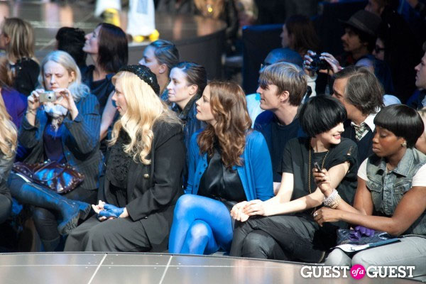 with mom Bebe Buell, Agyness Deyn and Estelle