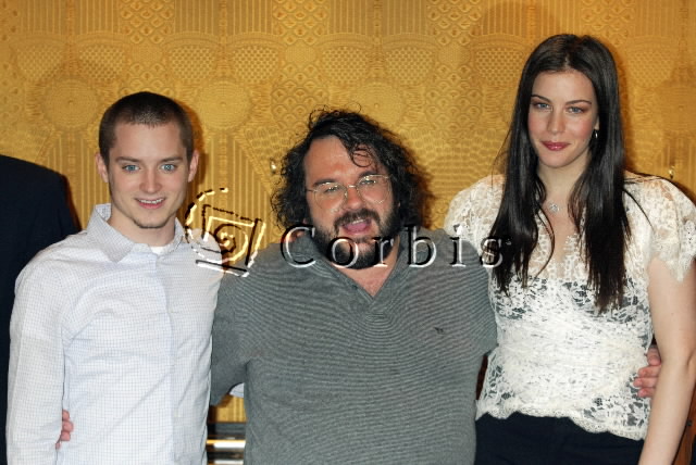 with Elijah Wood and Peter Jackson, at The Two Towers press conference, Paris, December 10th 2002
