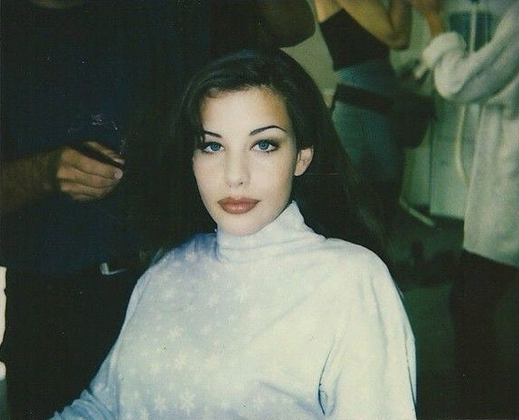 Shooting - Behind the scenes, from RARE PICS Instagram
