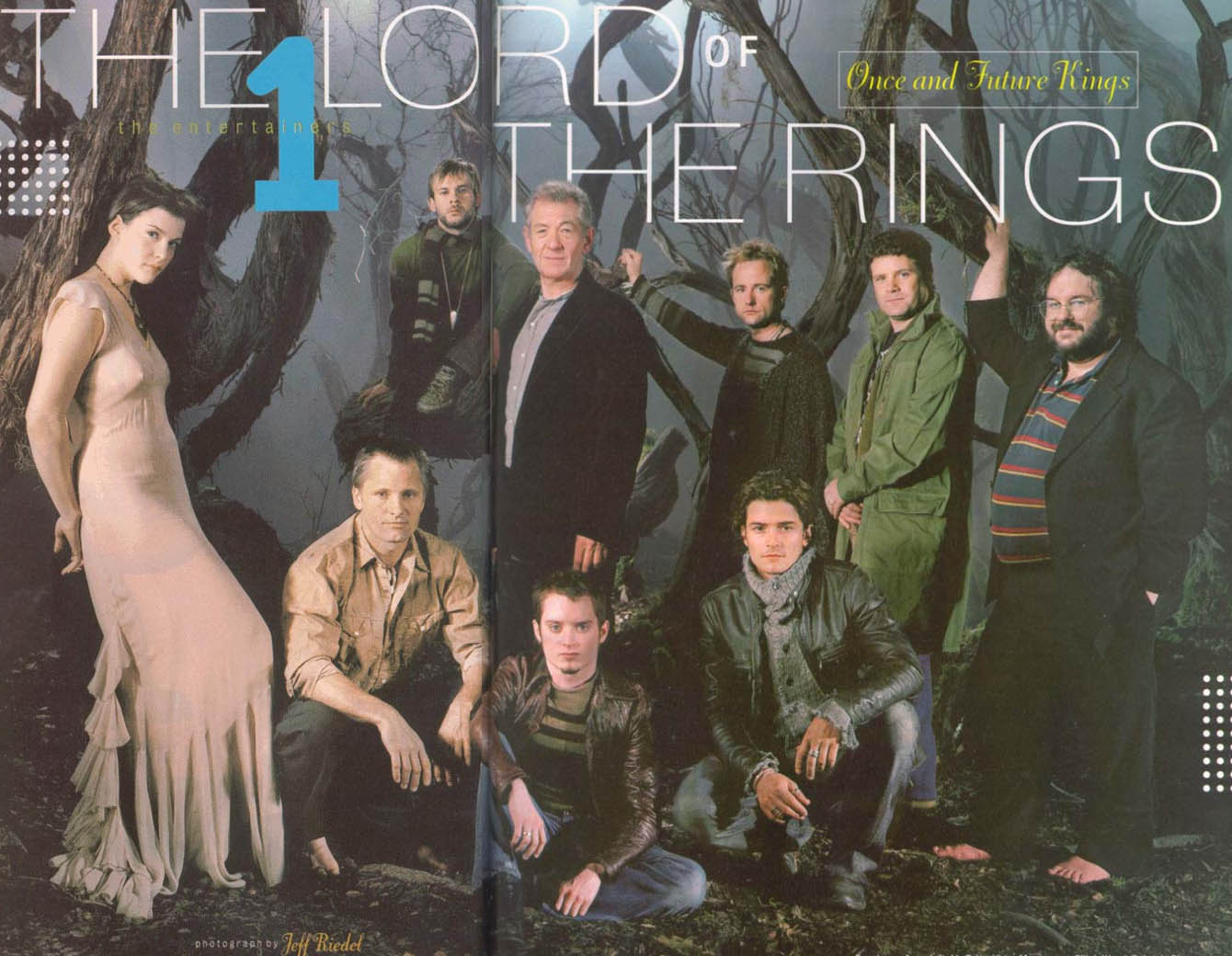 'Entertainment Weekly' - with LOTR cast and director - December 2003