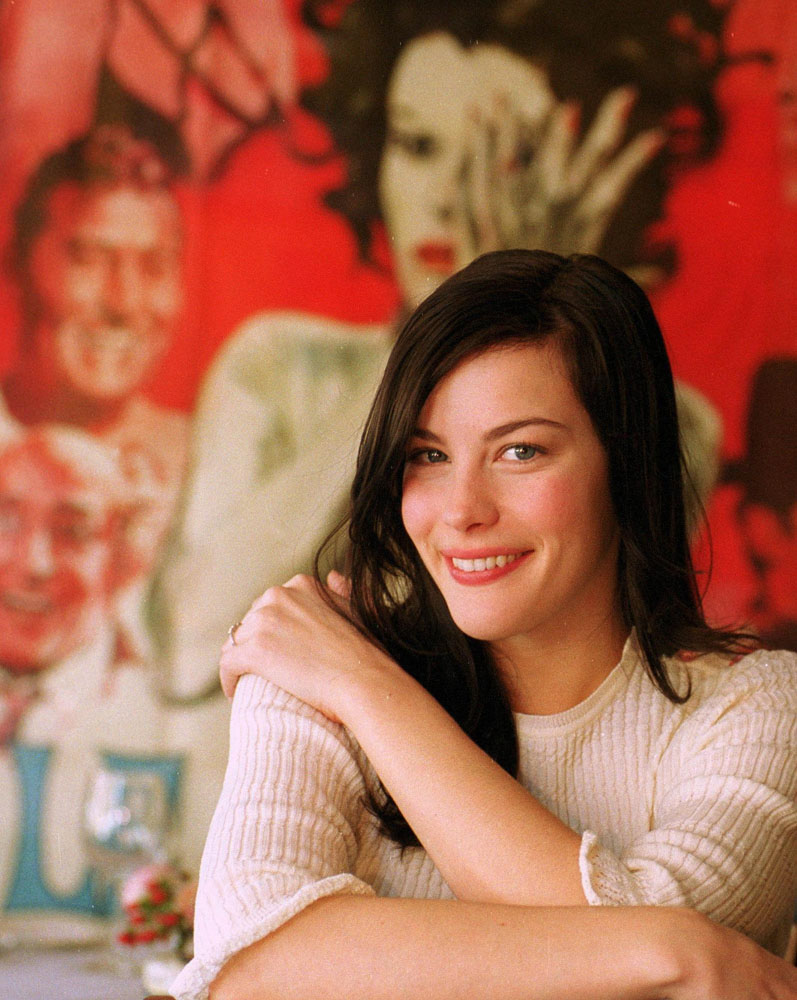 Liv Tyler photographed at Da Silvano, a restaurant in New York City, April 4, 2001.