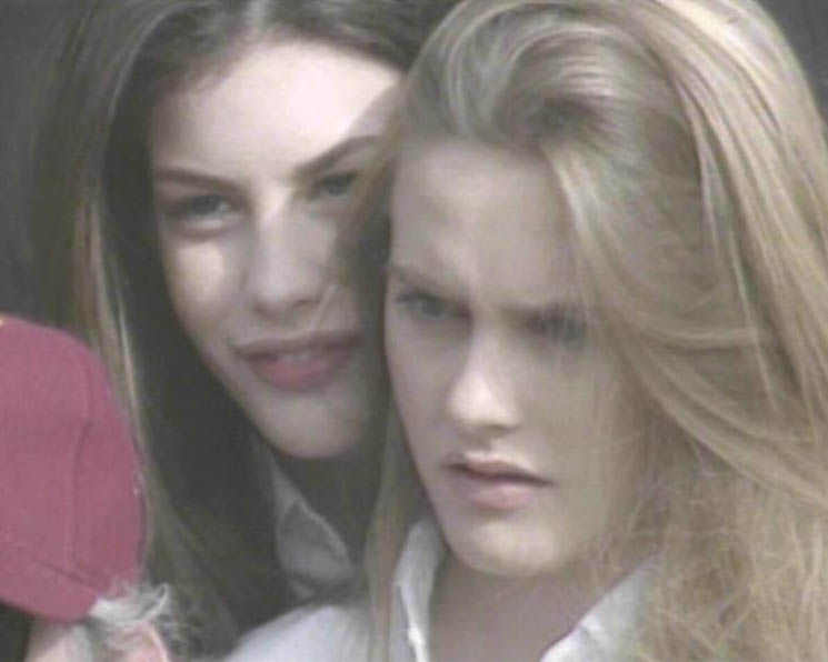 'Crazy' Video clip (the uncut version) - with Alicia Silverstone, 1994