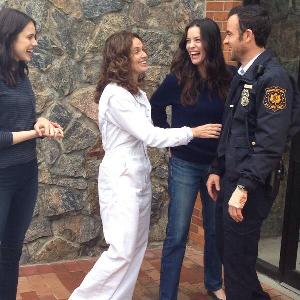 On the set - with Margaret Qualley, Amy Brenneman and Justin Theroux, from Amy Brenneman twitter