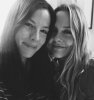 "Look who came to visit today!! The sweet and beautiful @aliciasilverstone Reunited and it feels so good !!!!! &#127995;1990's girl"